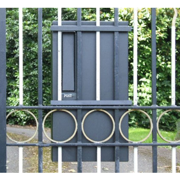 DAD Decayeux Gate & Railing Post Box