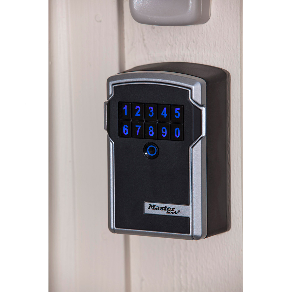 MASTER LOCK Bluetooth Wall Mount Key Safe For Business Applications