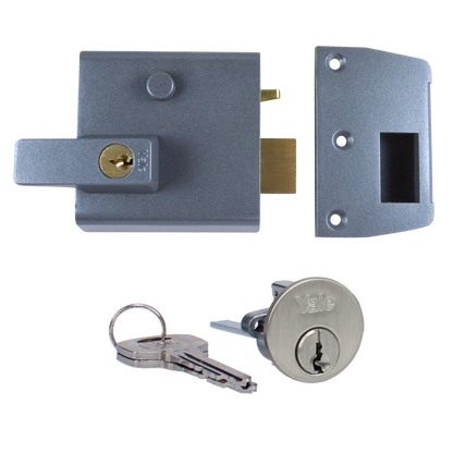 YALE No.1 & No.2 Auto Deadlocking Nightlatch