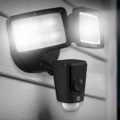 YALE Sync Floodlight Camera